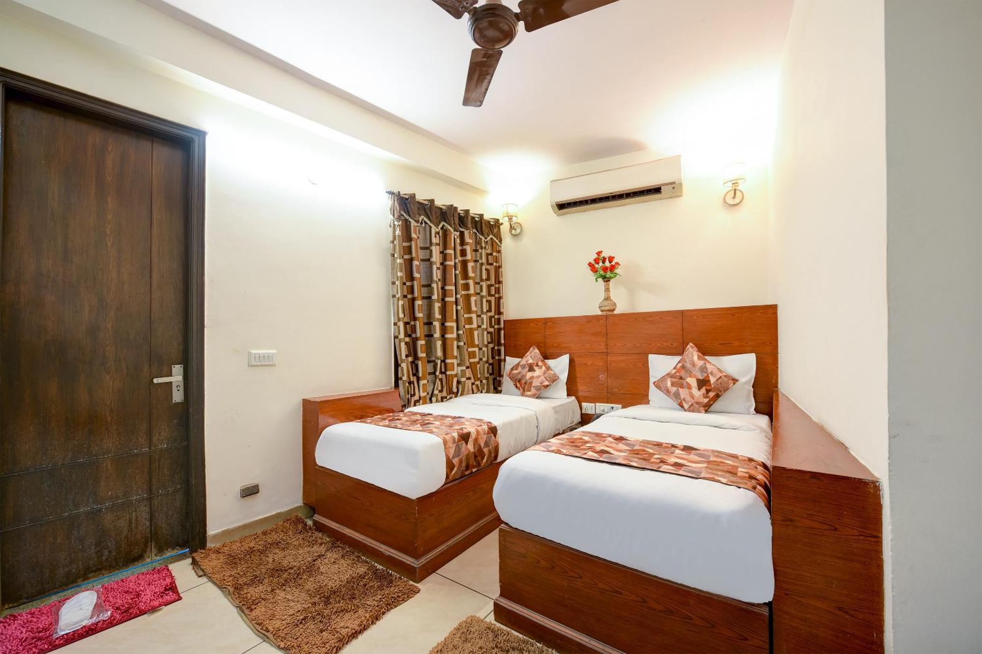 Hotel Le Grand - Walk-In From Rk Ashram Metro Station นิวเดลี ภายนอก รูปภาพ