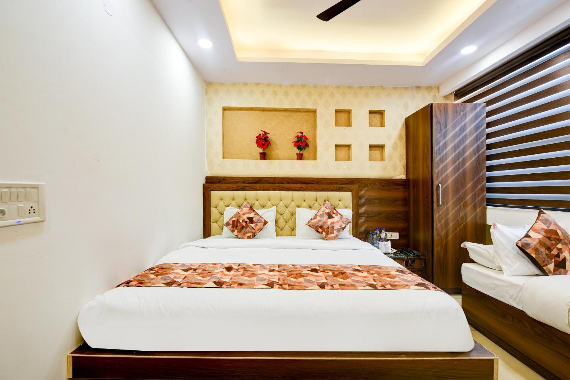 Hotel Le Grand - Walk-In From Rk Ashram Metro Station นิวเดลี ภายนอก รูปภาพ