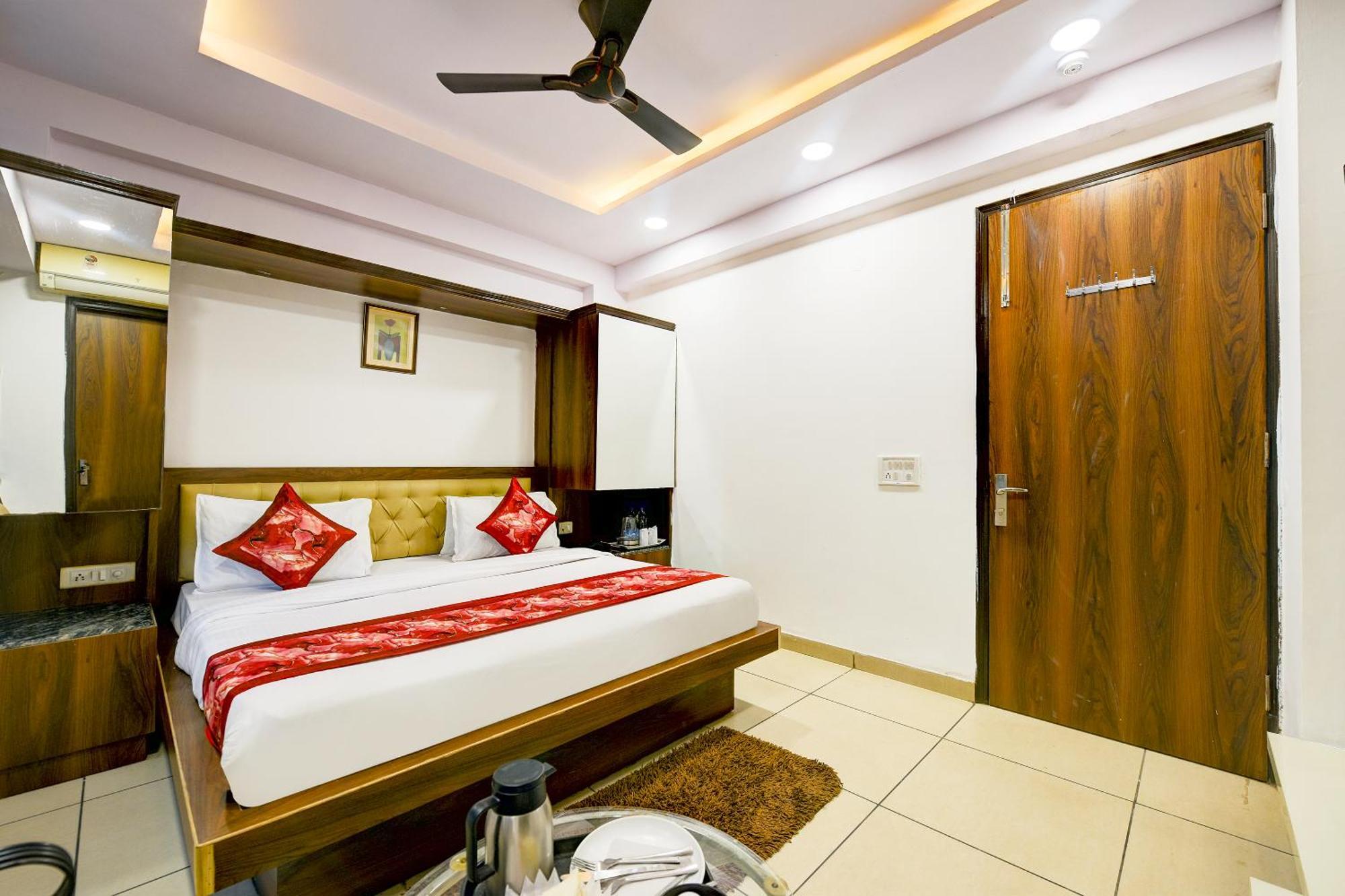 Hotel Le Grand - Walk-In From Rk Ashram Metro Station นิวเดลี ภายนอก รูปภาพ