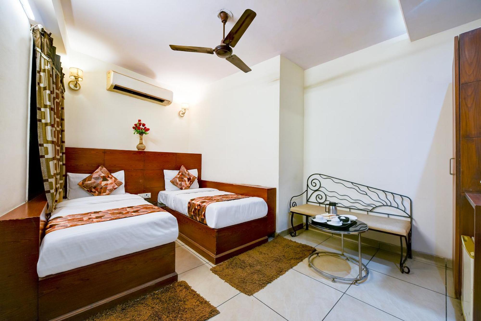 Hotel Le Grand - Walk-In From Rk Ashram Metro Station นิวเดลี ภายนอก รูปภาพ