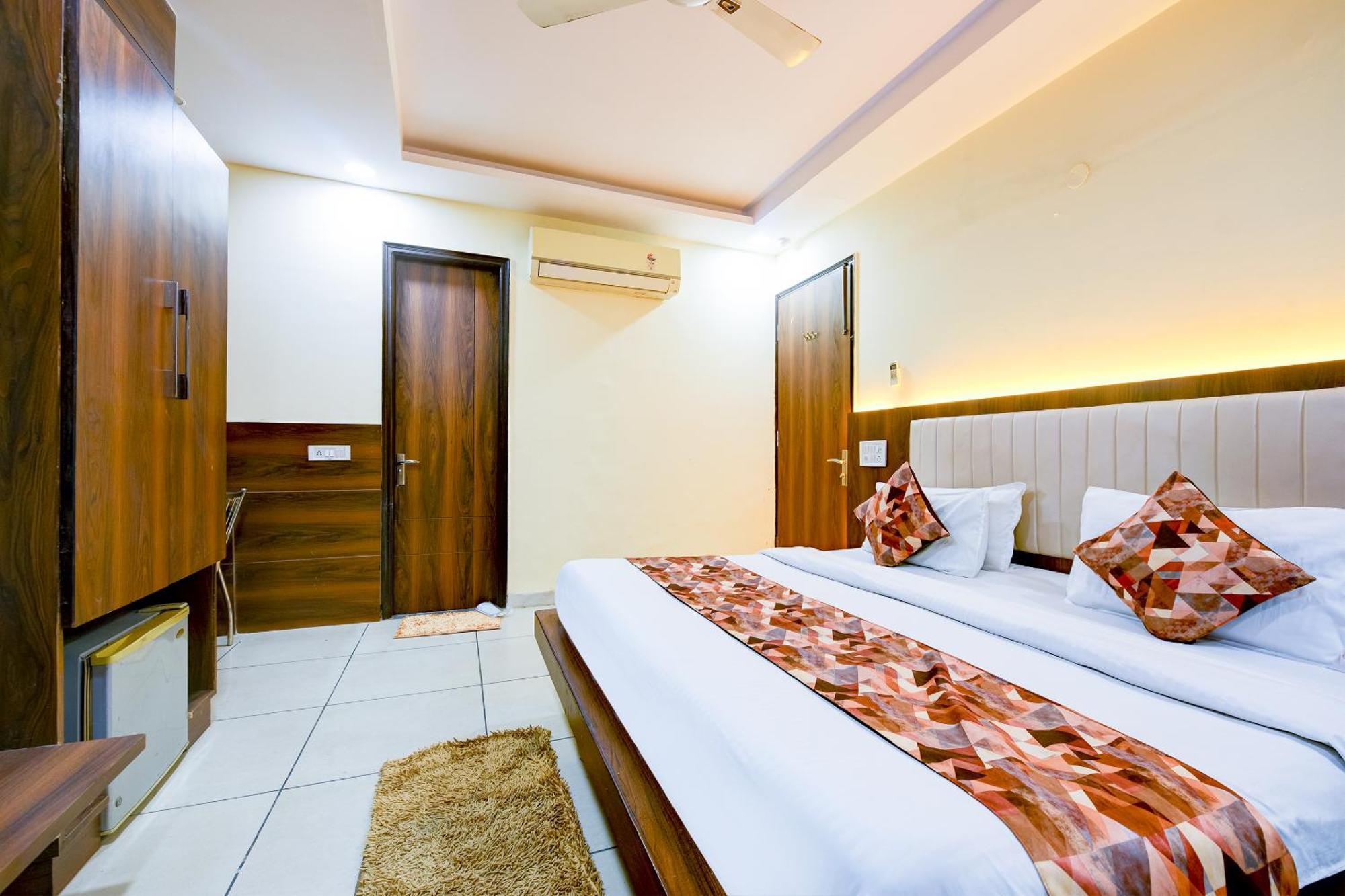 Hotel Le Grand - Walk-In From Rk Ashram Metro Station นิวเดลี ภายนอก รูปภาพ